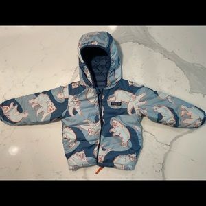 Patagonia toddler reversible down coat 3T